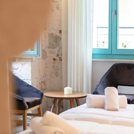 La Luna Della Loggia A1 *